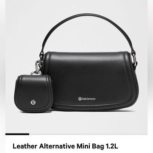 lululemon athletica Black Leather Alternative Mini Bag 1.2L NWT